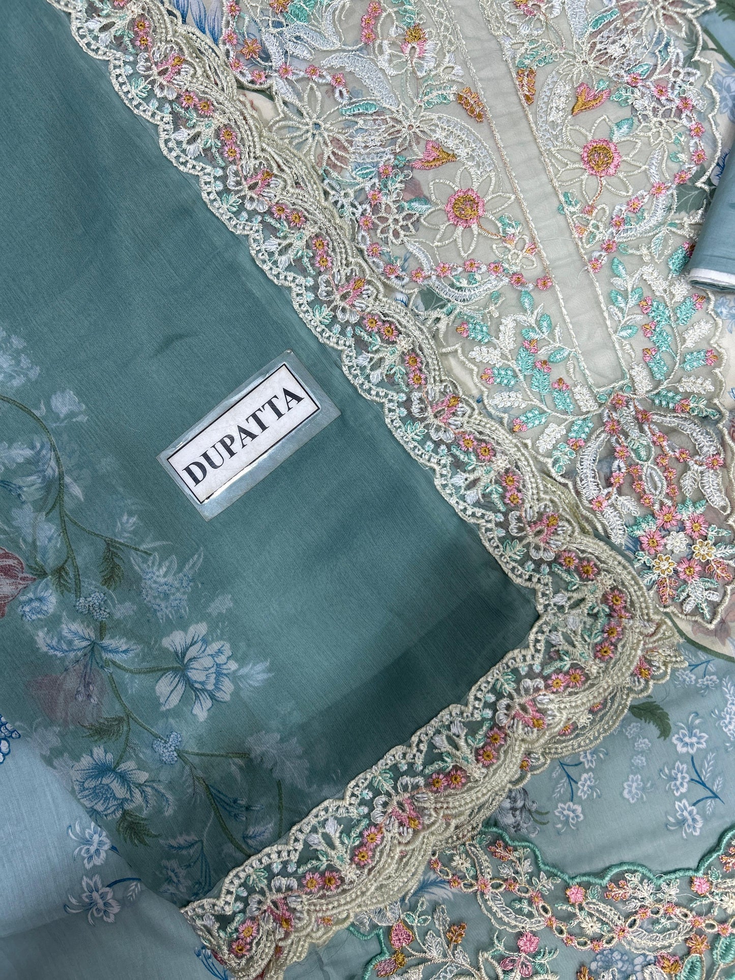 AFROZEH lawn